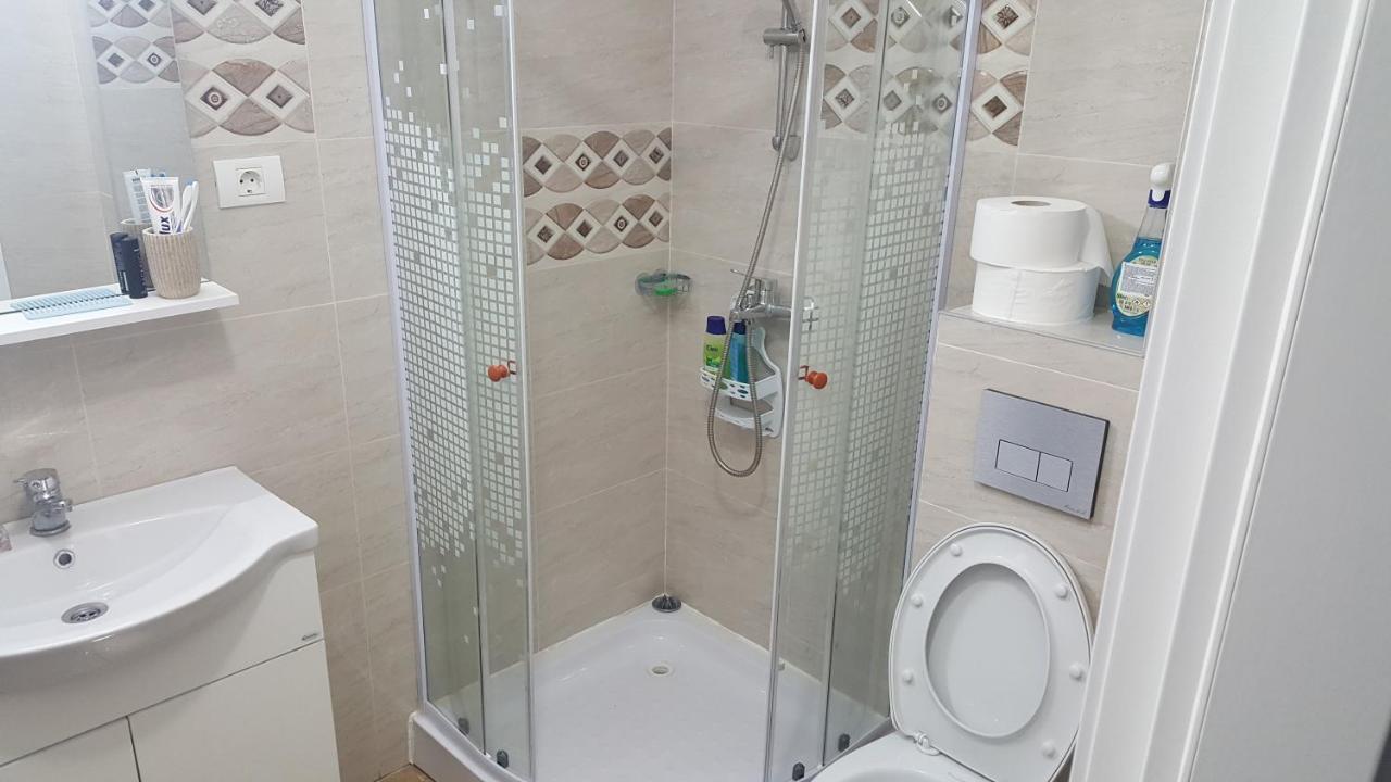Appartamento Holiday Rezidence Kazeboo Beach Năvodari Esterno foto
