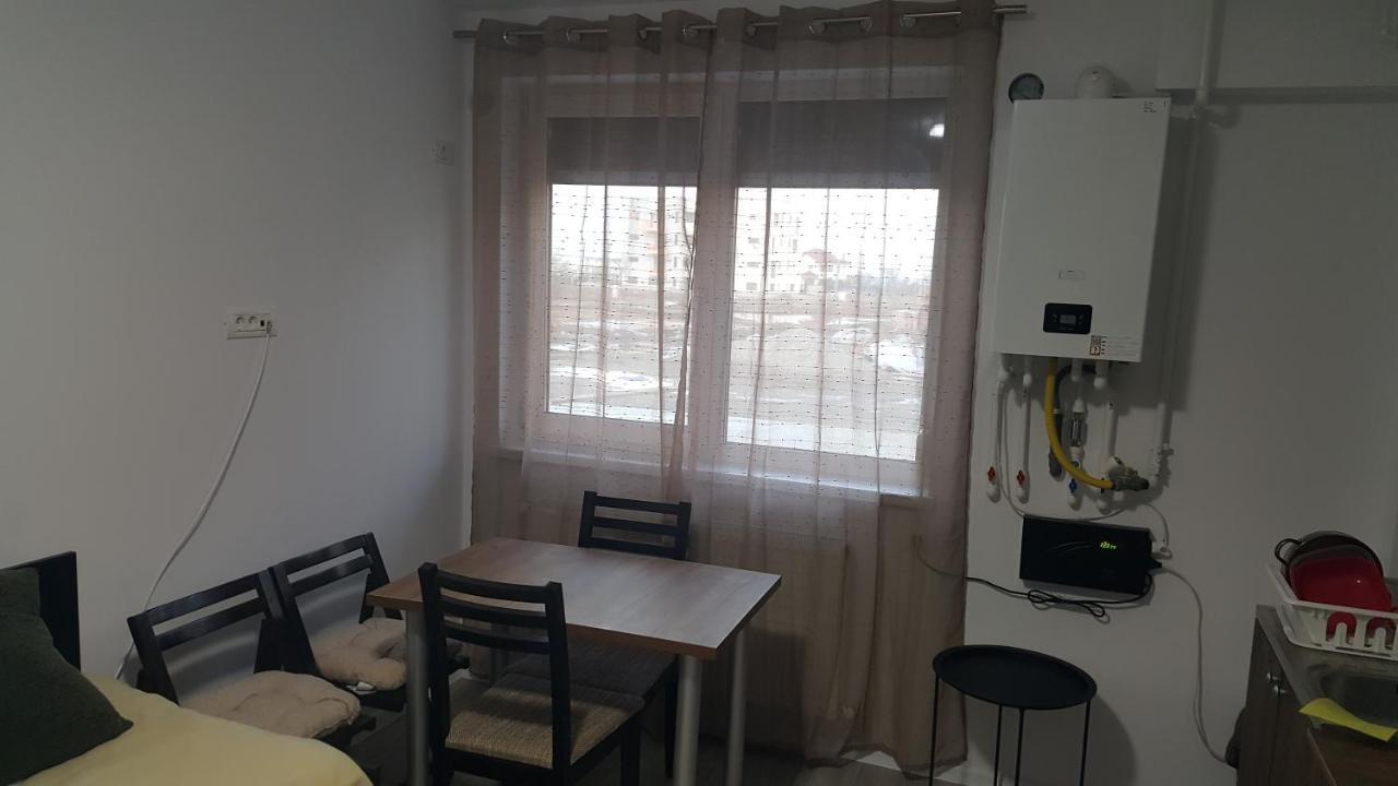 Appartamento Holiday Rezidence Kazeboo Beach Năvodari Esterno foto